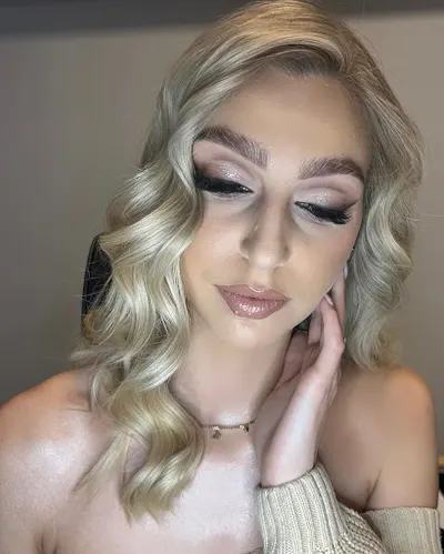 Rolka makeup & brows - makijaż - stylizacja brwi - mobilny salon